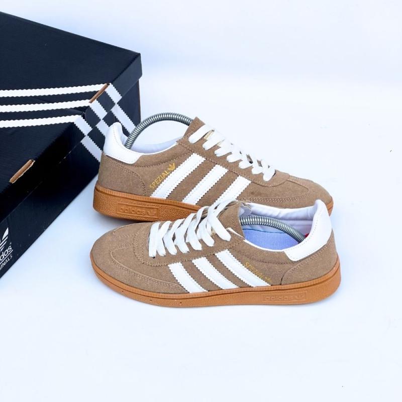 Adidas Spezial