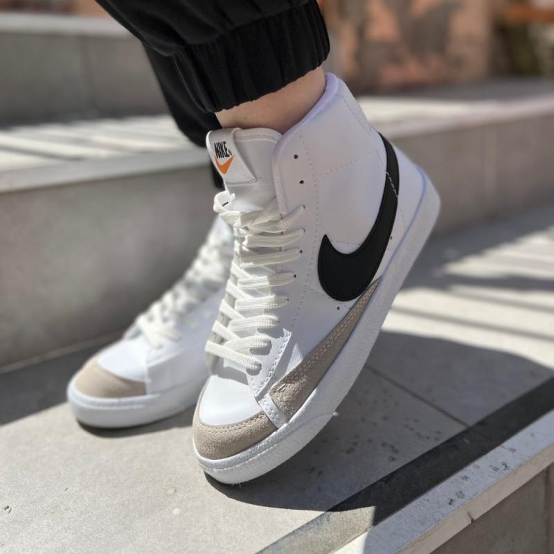 Blazer Bilekli Beyaz Siyah