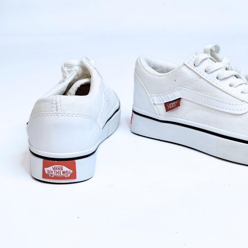 Vans Kısa Beyaz
